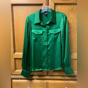 Lumière Women’s Emerald Green Button Up Long Sleeve Blouse Small